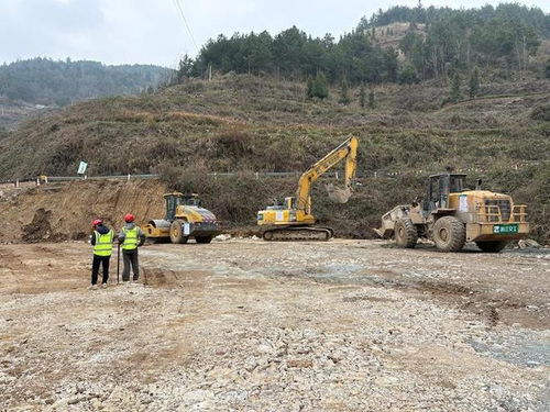 大道向山川 贵州铜仁工程建设正酣，助力区域腾飞